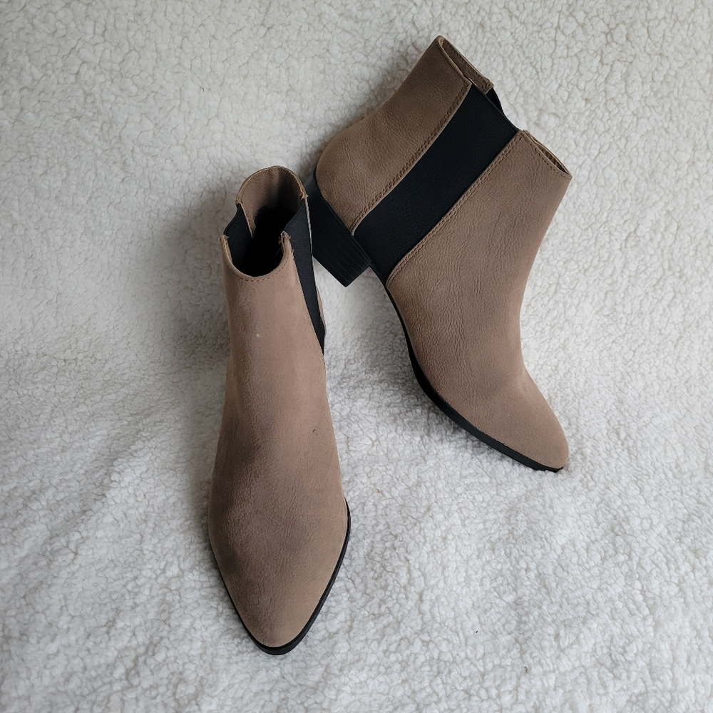 H&M Tan Ankle Boots